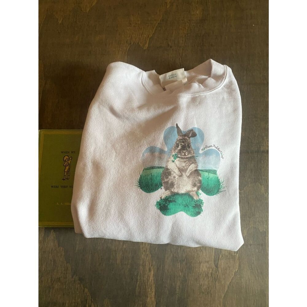 Northern Reflections Vintage Bunny Graphic Crewneck Sweatshirt